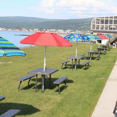 Motel Manoir sur Mer Sainte Anne-des-Chênes Exterior foto